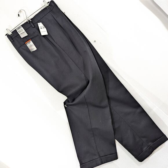 NWT@$85! DOCKERS! SLATE GRAY 100% COTTON  PLEAT FRONT/CUFF CHINO PANTS! SZ 38x32 - Picture 1 of 11